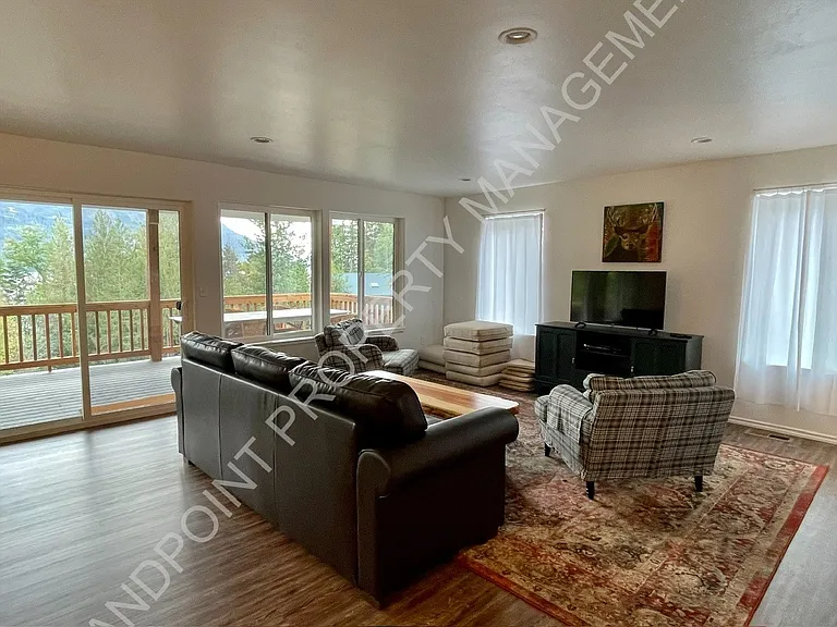 171 Cedar Dr — Photo 17