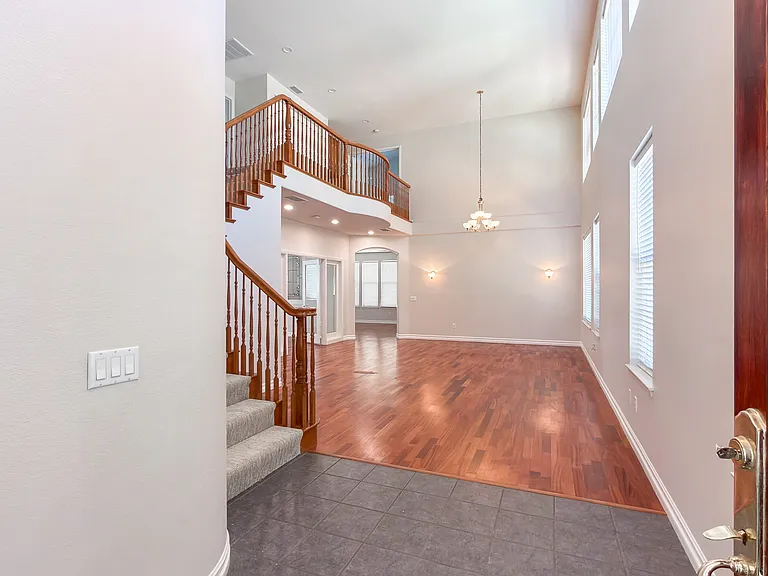 1775 Red Robin Pl — Photo 32
