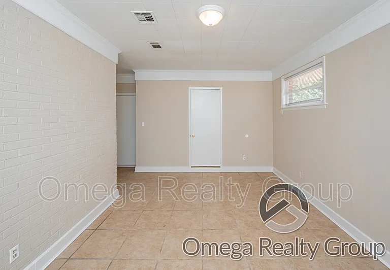 64 Salem Dr — Photo 7