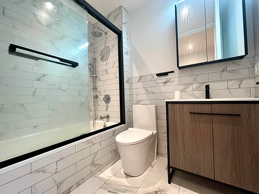 Rented by EXR | media 7