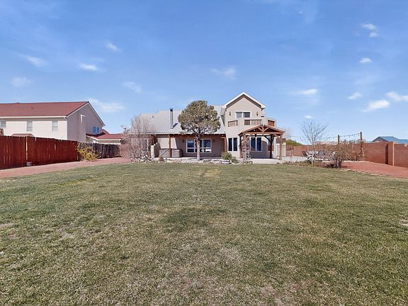 4th image of 2516 Nogales Rd NE