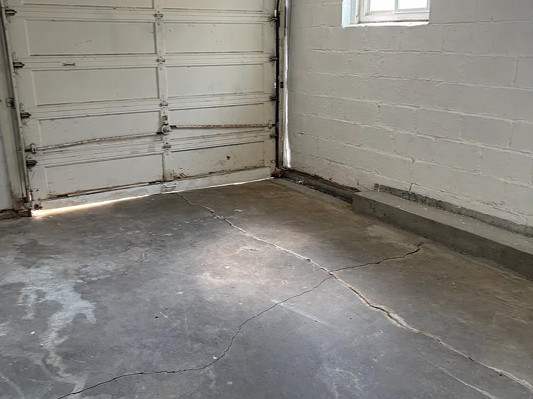 515 W Woodbine Ave — Photo 21