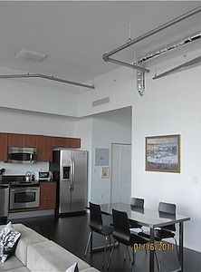 4th image of 1800 N Bayshore Dr APT 402