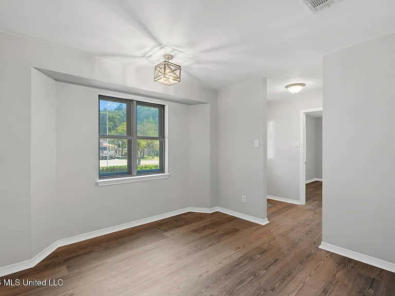 8505 Mermaid Ave — Photo 15