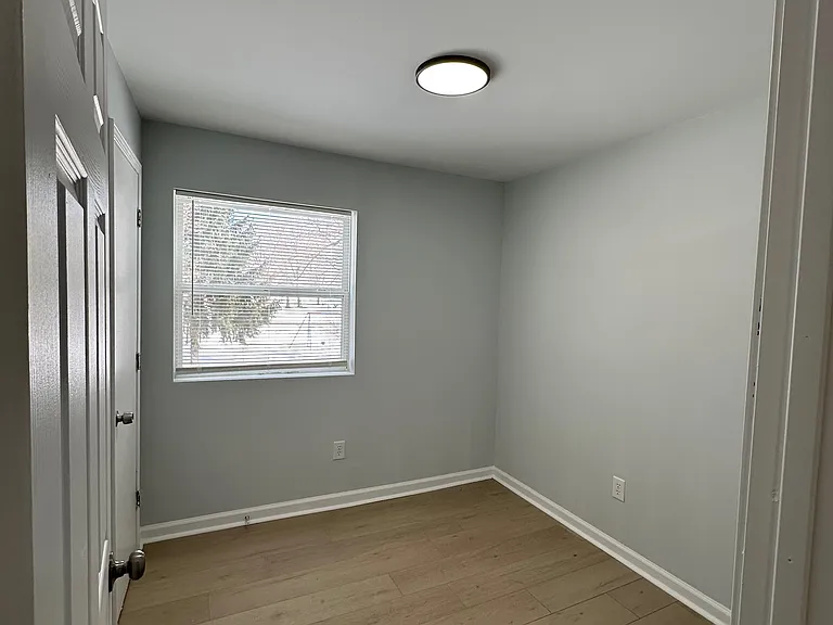 2335 Deerfield Ct — Photo 16