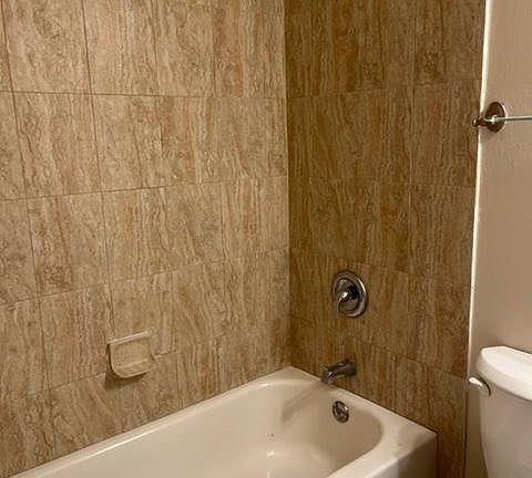 5th image of 3642 McDowell Ct