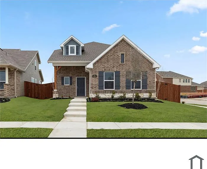 4 bed, 2447 sqft, $3,550 — Photo 1
