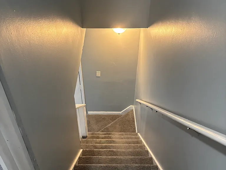 2334 Highpoint Rd SW — Photo 9