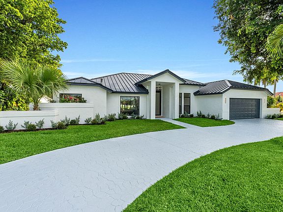 2nd image of 11320 Boca Woods Lane