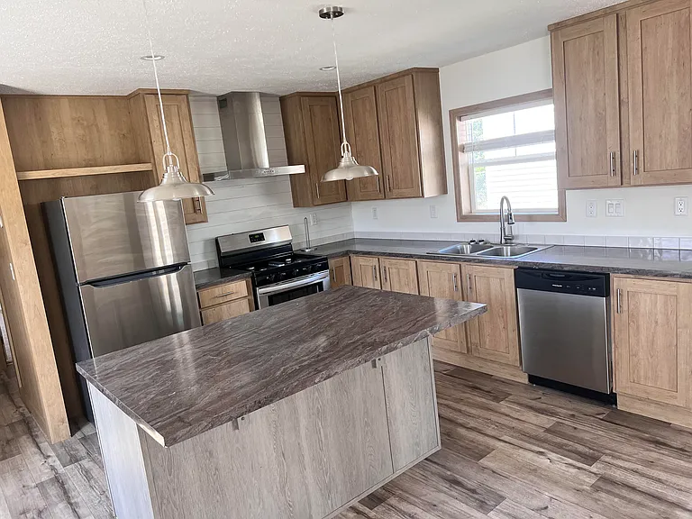 Cedar Terrace — Photo 38