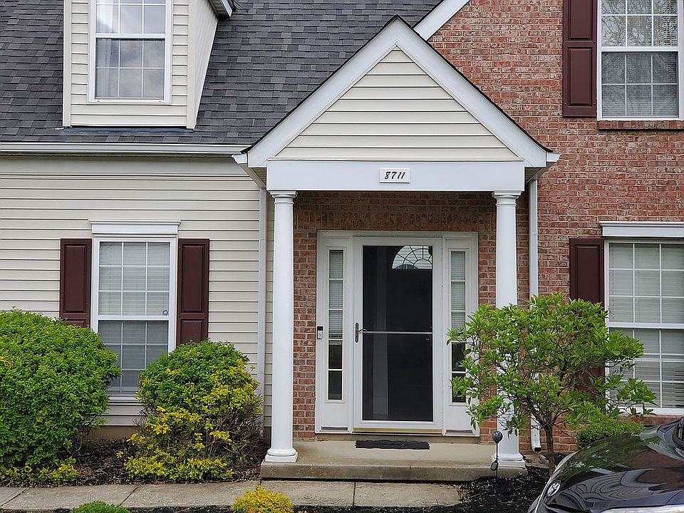 1st image of 8711 Lazelle Commons Dr