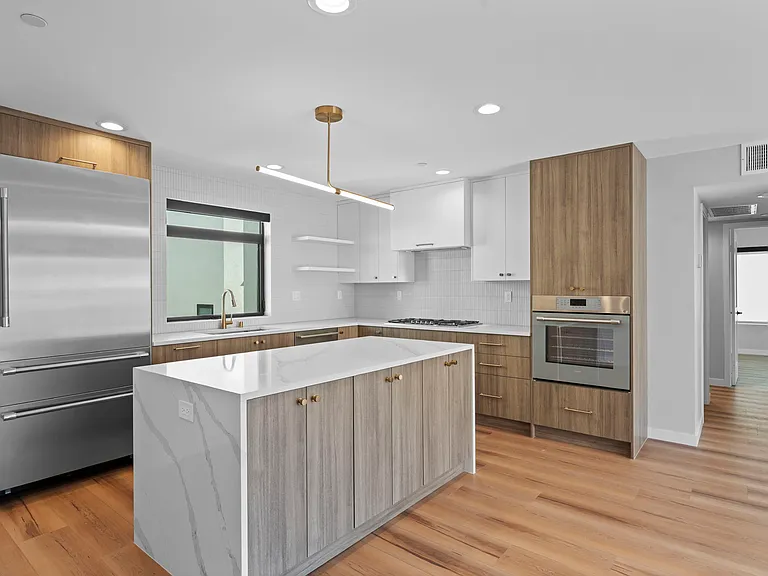 809 Seacoast Dr #2 — Photo 21