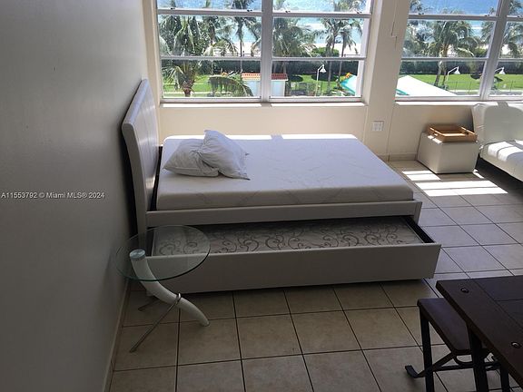 5th image of 2899 Collins Ave APT 531