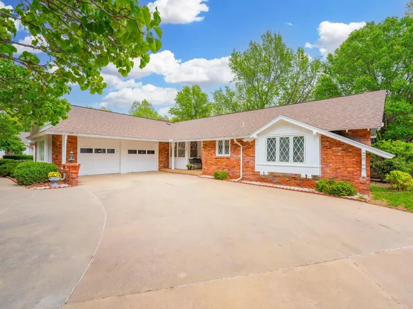 334 N Saint James St, Wichita, KS 67206