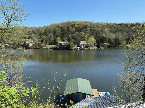 29 Lakeview Trl, New Florence, MO 63363