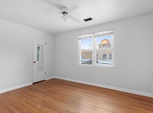 1456 W Irving Park Rd #2A, Chicago, IL 60613