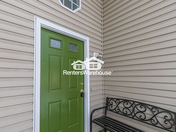 3rd image of 1515 Galway Ct