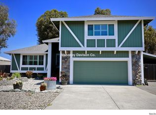 749 Adobe Rd, Petaluma, CA 94954