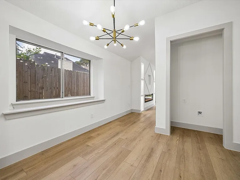 9214 Grandview Park Dr — Photo 16