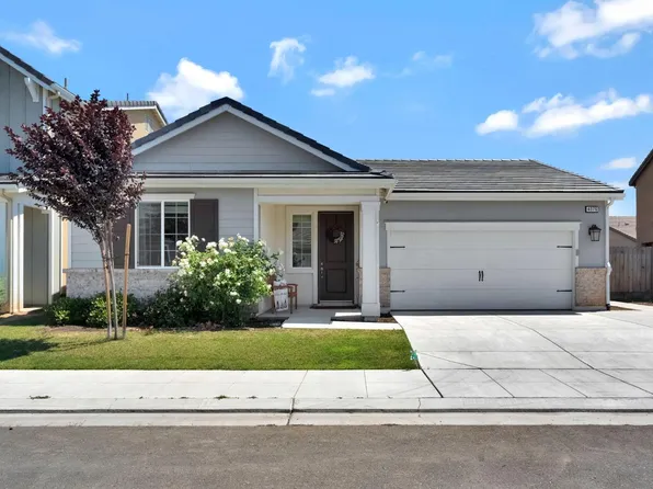 4076 Dennis Ave, Clovis, CA 93619