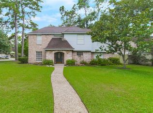 11903 Glenway Dr, Houston, TX 77070