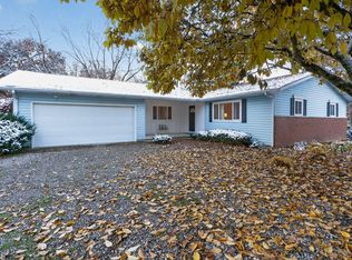 3233 Grey Fox Dr, Gahanna, OH 43230