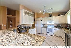 4th image of 8466 Southbridge Dr