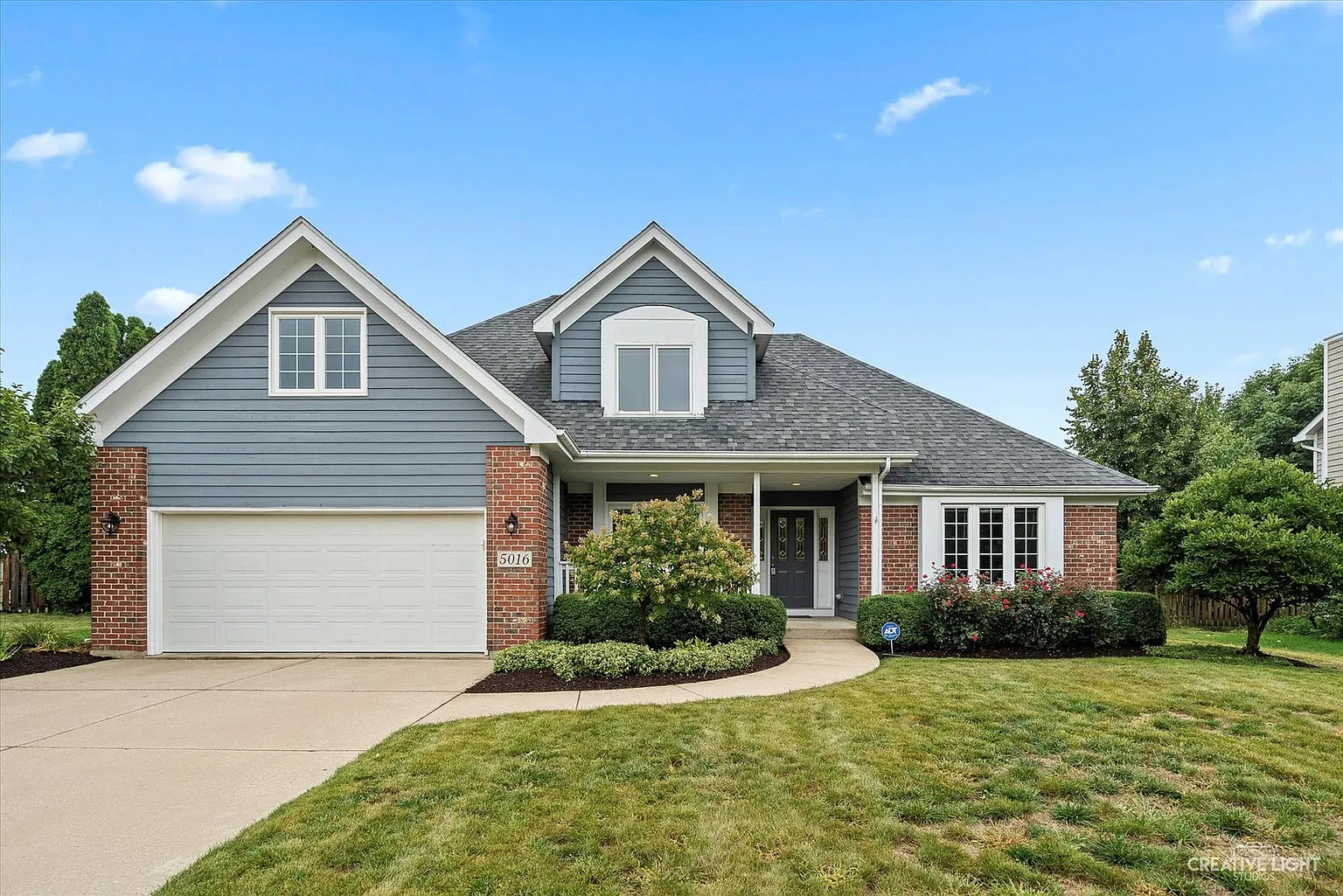 5016 Coneflower Dr photo 1
