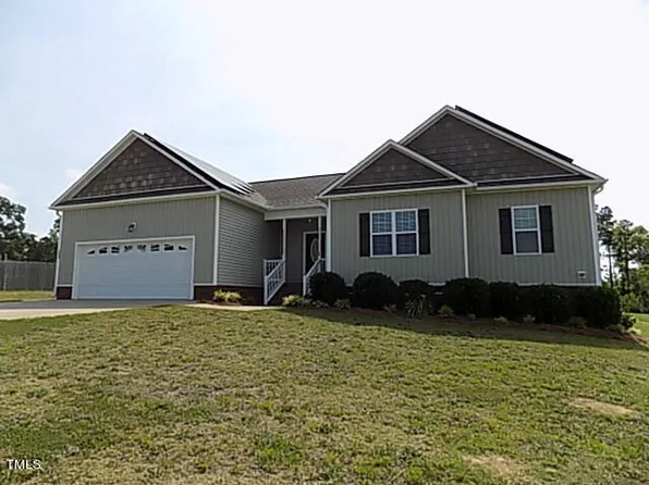 183 Kandypoo Dr, Four Oaks, NC 27524