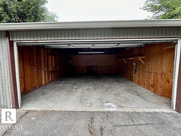 310 Independence Cir #A-D — Photo 16