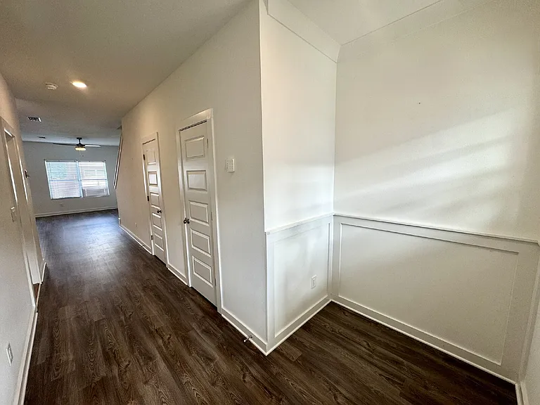5889 Tyndall Pl — Photo 11
