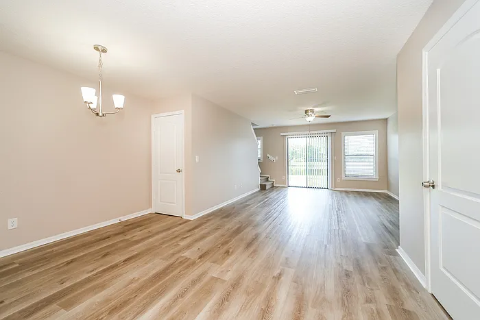 507 Cabernet Pl — Photo 5