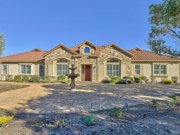 859 Via Juan Pablo, San Juan Bautista, CA 95045