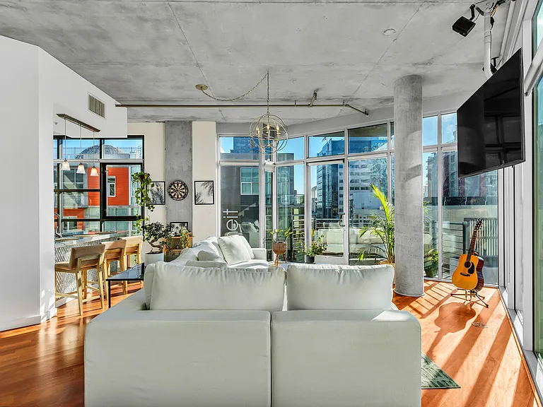1050 Island Ave #612 — Photo 3