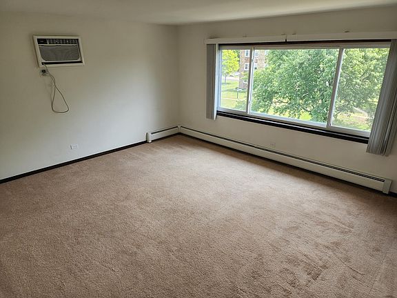 5th image of 2 Paxos Dr APT 3E