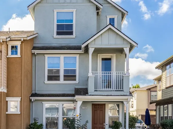 2066 Unbridled Ct, Napa, CA 94559