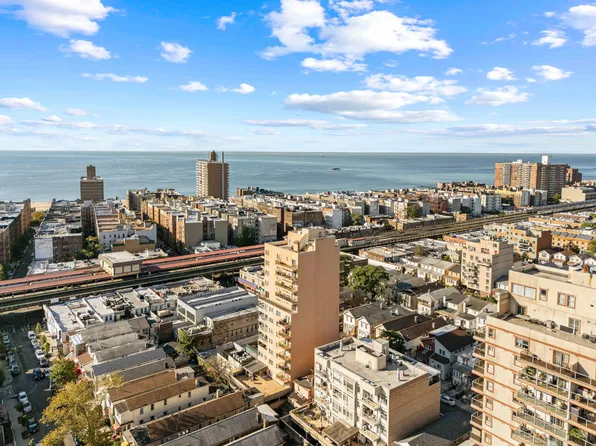 3047 Brighton 6th Street image 26 of 30