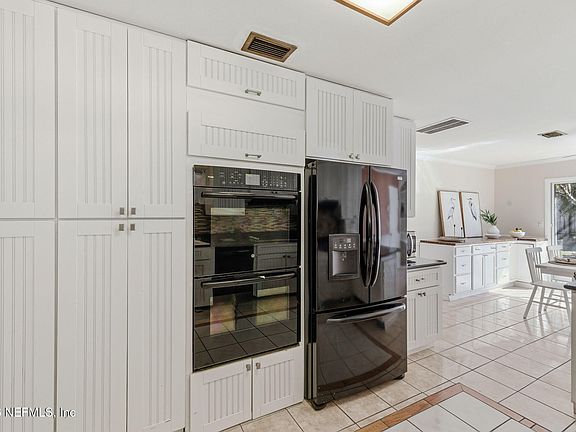 5th image of 6821 CABALLERO Court