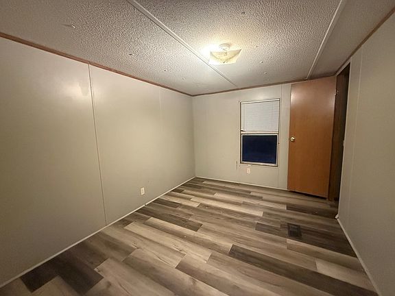 4th image of 1055 County Road 222
