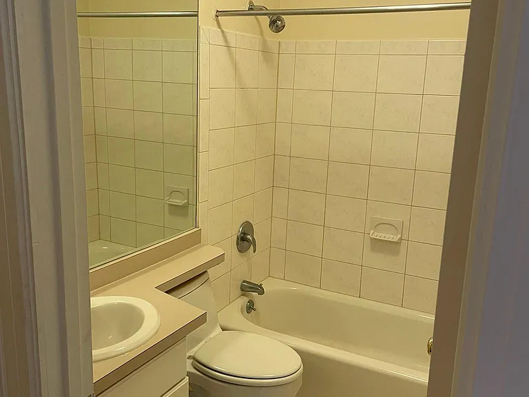 1685 Crescent Pl NW #6 — Photo 20