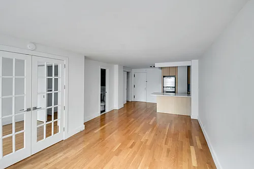 330 W 58th St #8G Photo 1