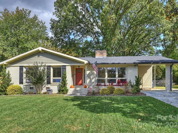 4221 Chandworth Rd, Charlotte, NC 28210