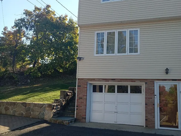 93 N Taylor Ave #A — Photo 11