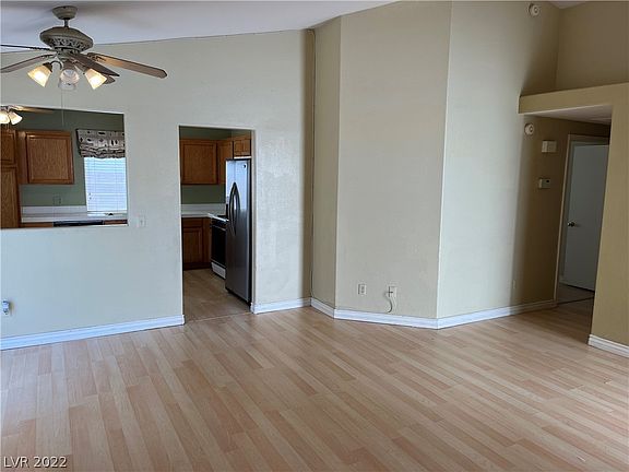 5th image of 1804 Klamath Falls Way