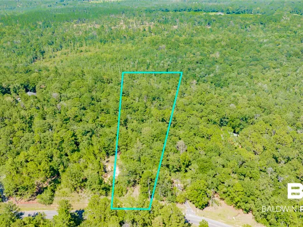 8645 Patricks Landing Rd, Bay Minette, AL 36507