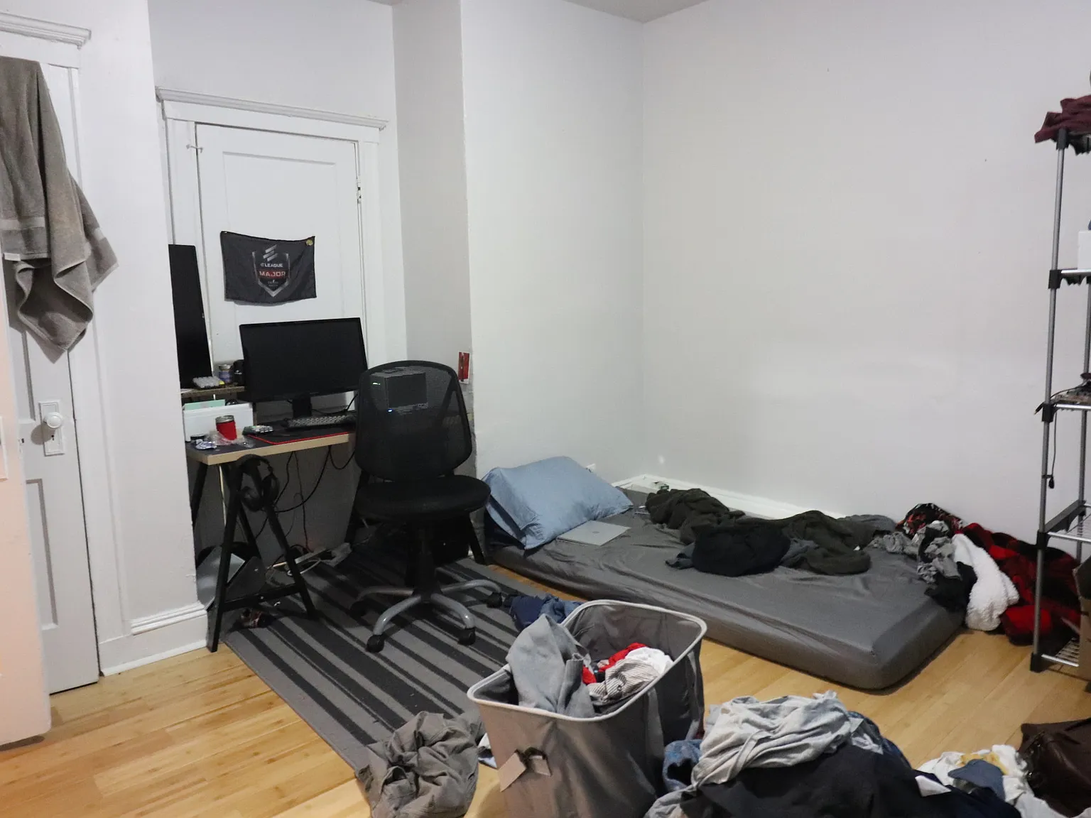 2 bed, 1.0 bath, $2,550 — Photo 4