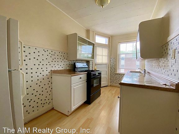 3rd image of 503 Duane St APT 8
