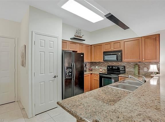 3rd image of 20301 Estero Gardens Cir Unit 102