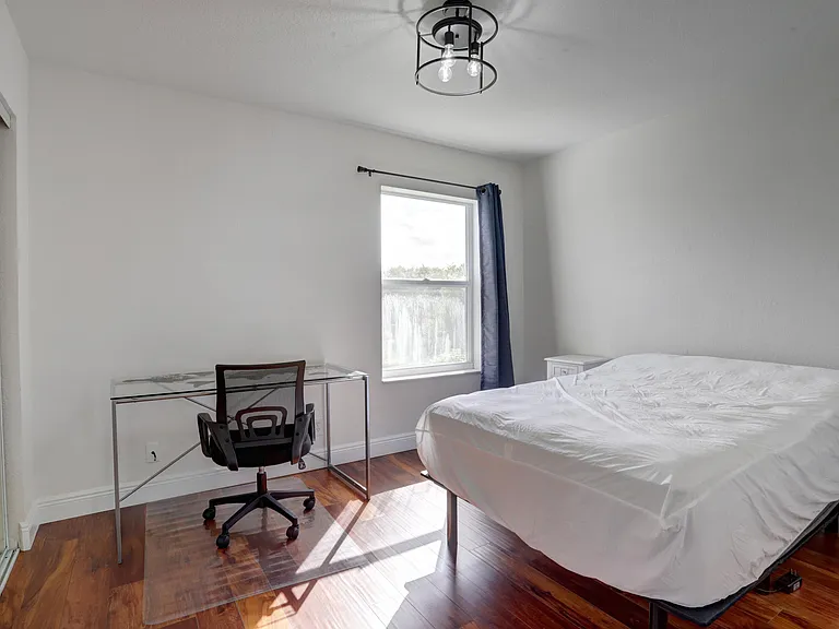 4018 Bluff Harbor Way — Photo 25