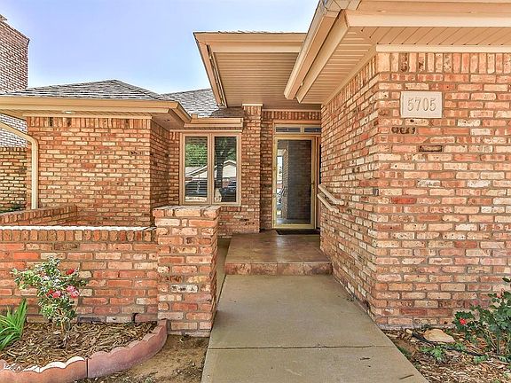 2nd image of 5705 Peoria Ave